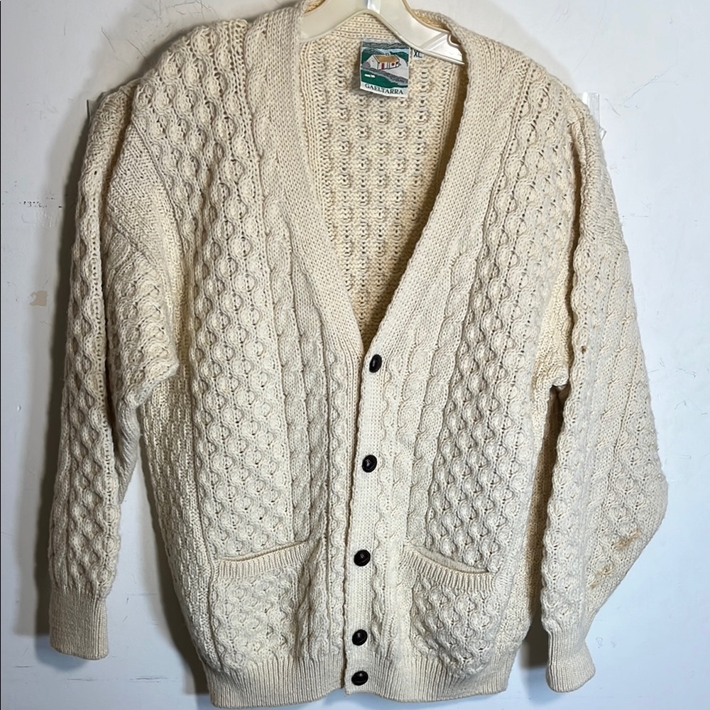 Vintage Gaeltarra Ivory Fisherman's Cable Knit
Wool Cardigan Sz XL Sweater